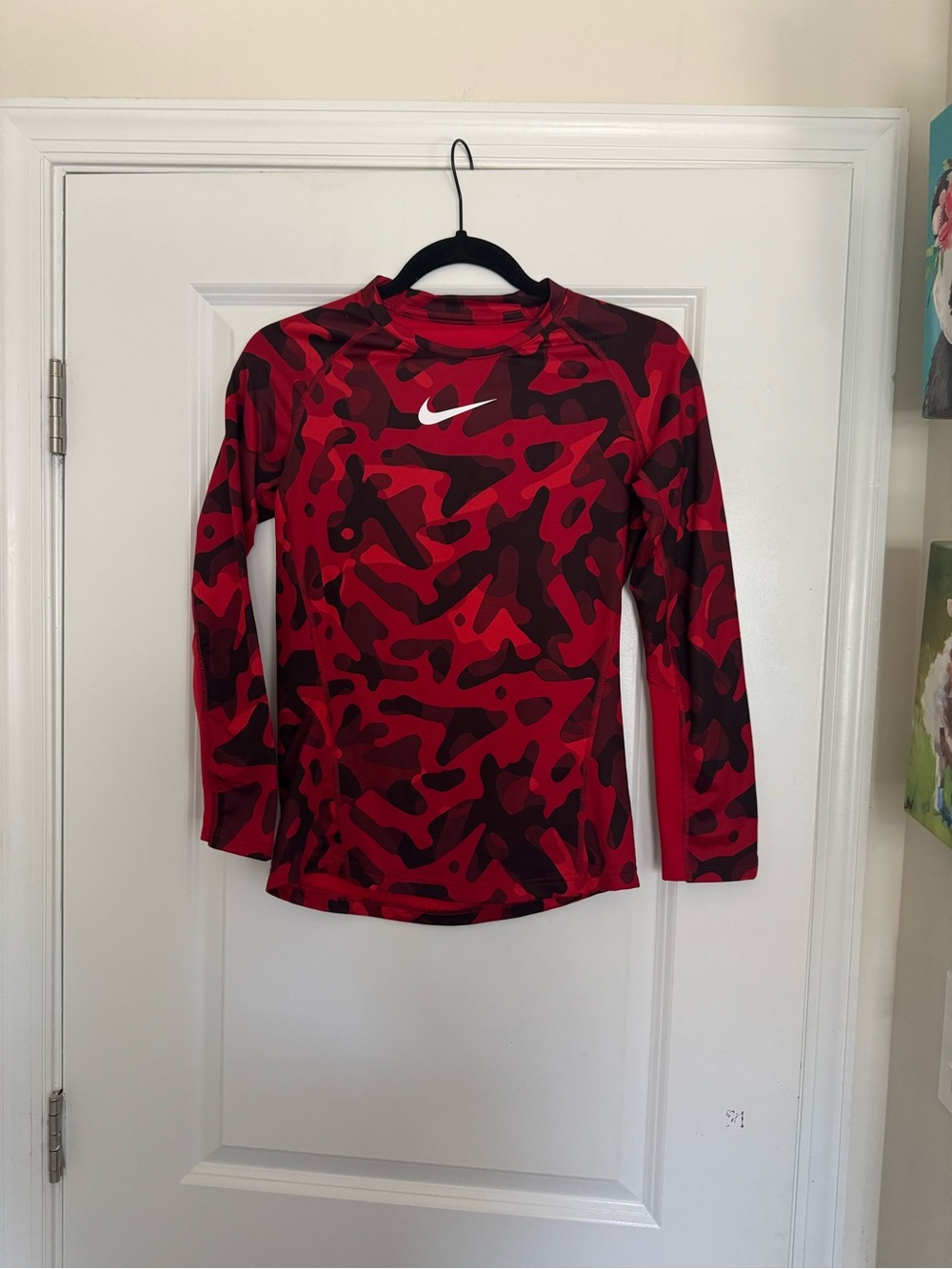 Nike top size youth large